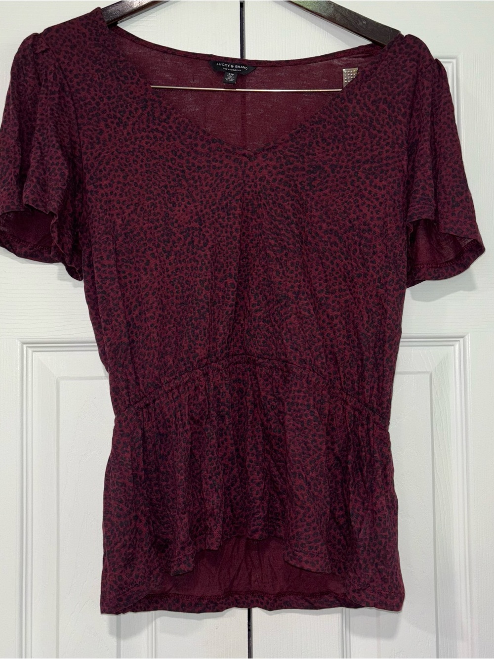 Lucky Brand Women's Burgundy Short Sleeve Peplum Top Small